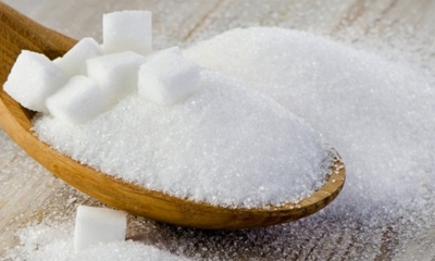 وزارة التجارة ستضخ 1000 طن من السكر يوميا وكلفت الإدارات الجهوية بالفارينة والسميد